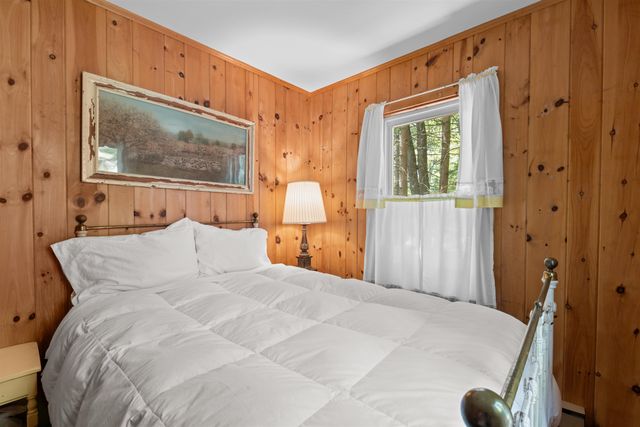 35 Oak Avenue, Effingham, NH 03882