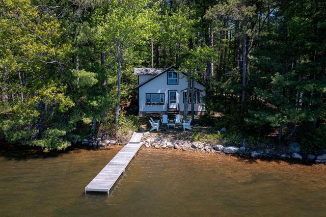 35 Oak Avenue, Effingham, NH 03882