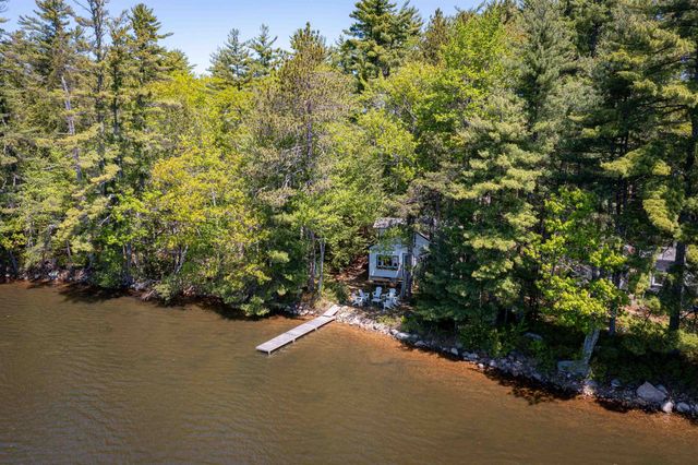 35 Oak Avenue, Effingham, NH 03882