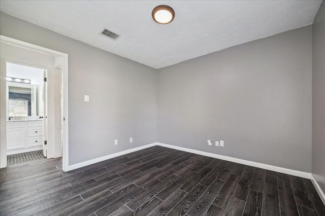 1410 Gentle Bend Drive, Missouri City, TX 77489