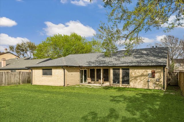 1410 Gentle Bend Drive, Missouri City, TX 77489