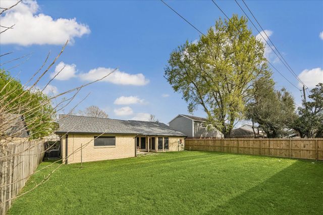 1410 Gentle Bend Drive, Missouri City, TX 77489