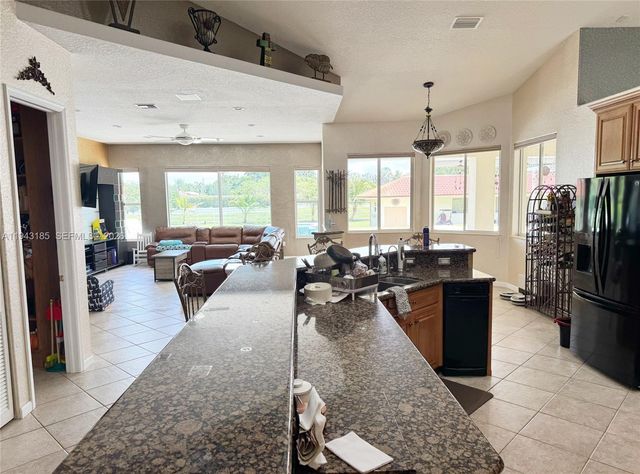 6550 SW 183rd Way, Southwest Ranches, FL 33331