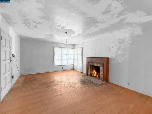 2224 108th Ave, Oakland, CA 94603