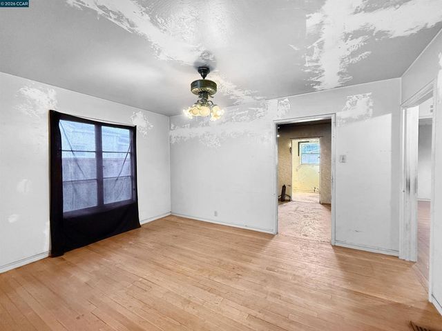 2224 108th Ave, Oakland, CA 94603