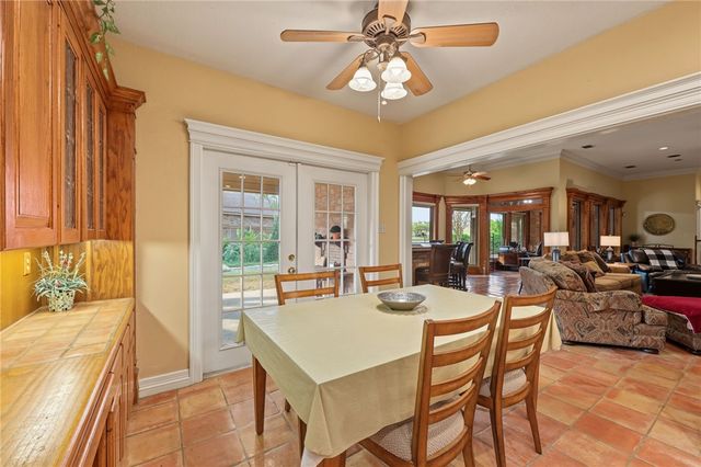 7629 LAKE BOLSENA Dr, Corpus Christi, TX 78413