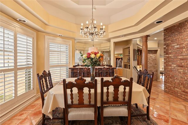 7629 LAKE BOLSENA Dr, Corpus Christi, TX 78413
