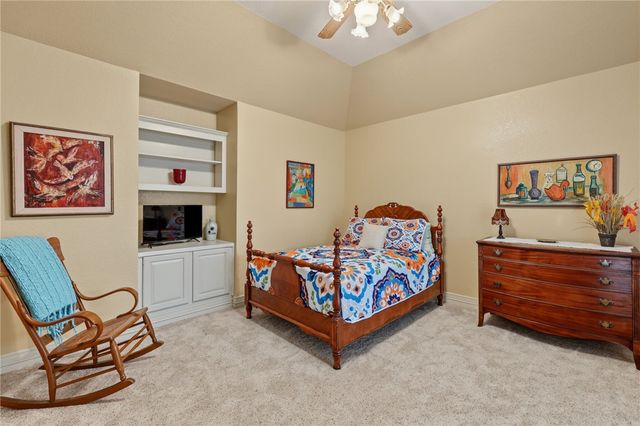 7629 LAKE BOLSENA Dr, Corpus Christi, TX 78413