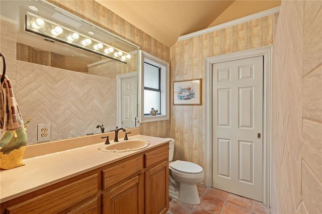 7629 LAKE BOLSENA Dr, Corpus Christi, TX 78413