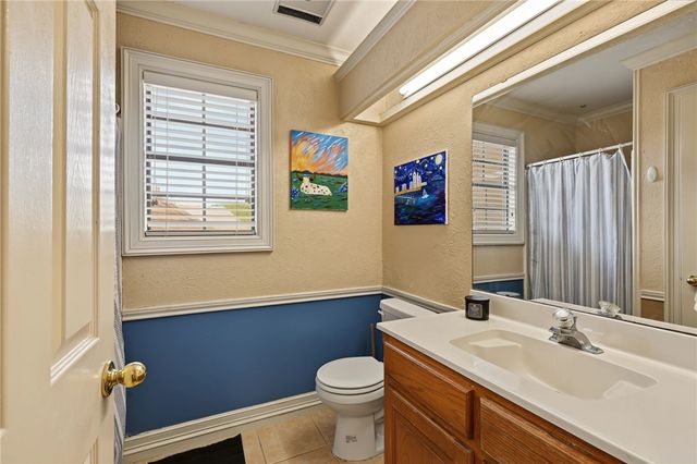 7629 LAKE BOLSENA Dr, Corpus Christi, TX 78413