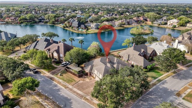 7629 LAKE BOLSENA Dr, Corpus Christi, TX 78413
