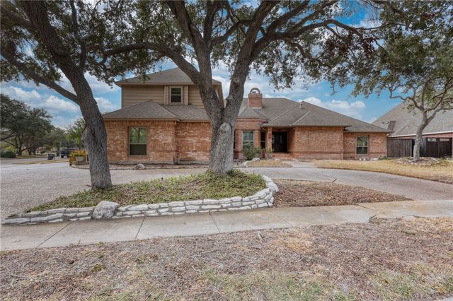 7629 LAKE BOLSENA Dr, Corpus Christi, TX 78413