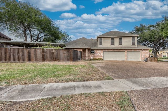 7629 LAKE BOLSENA Dr, Corpus Christi, TX 78413
