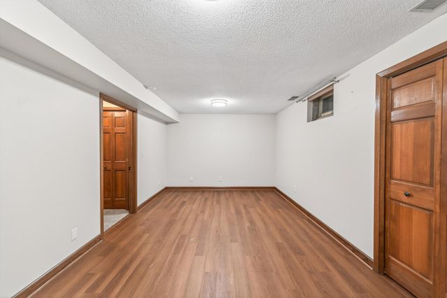 4757 Spring Circle, Minnetonka, MN 55345