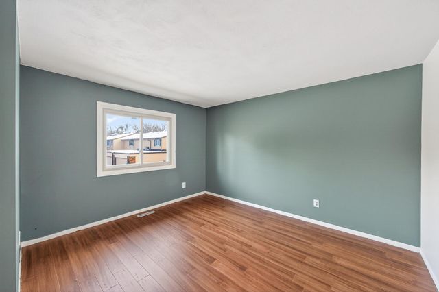 4757 Spring Circle, Minnetonka, MN 55345