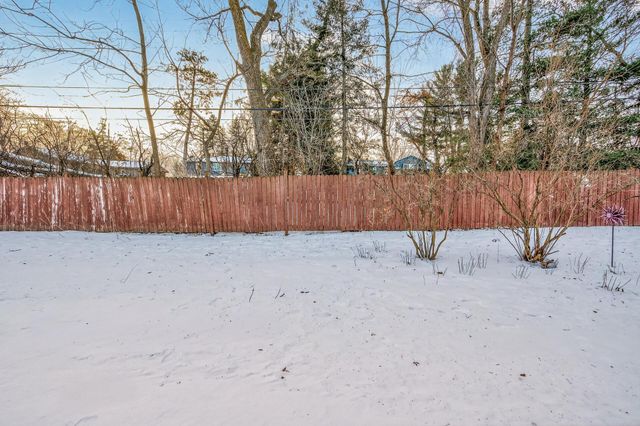 4757 Spring Circle, Minnetonka, MN 55345