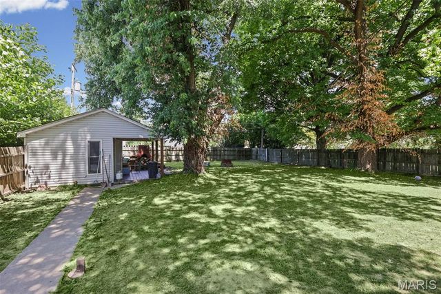 7305 Northern Drive, Belleville, IL 62223