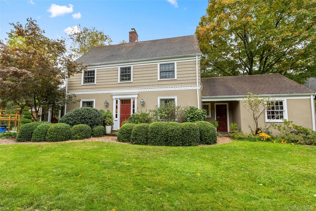 4 Shipman Lane, Stony Brook, NY 11790