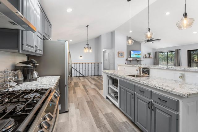 8170 Grizzly Flat Rd, Somerset, CA 95684