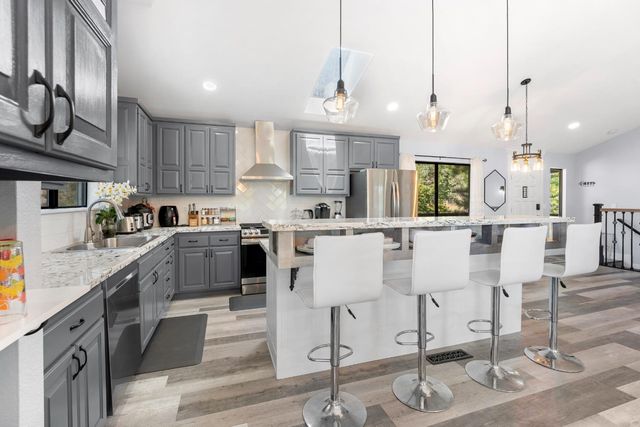 8170 Grizzly Flat Rd, Somerset, CA 95684