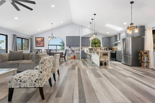 8170 Grizzly Flat Rd, Somerset, CA 95684