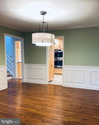 2010 N BRANDYWINE ST, Arlington, VA 22207