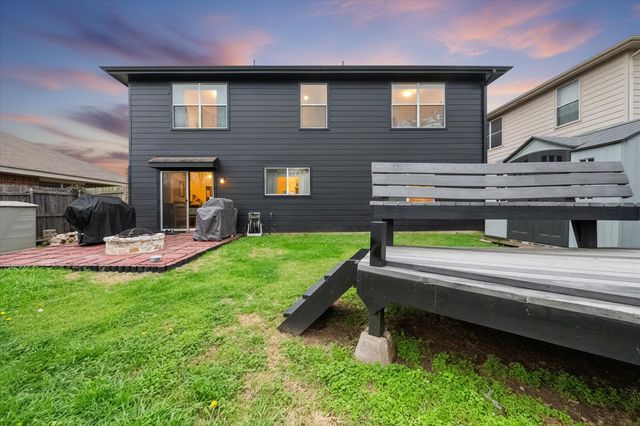 8133 Colbi Lane, Fort Worth, TX 76120