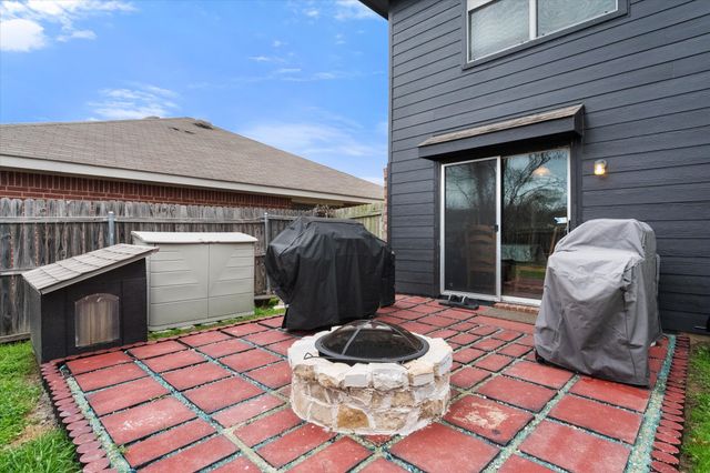8133 Colbi Lane, Fort Worth, TX 76120