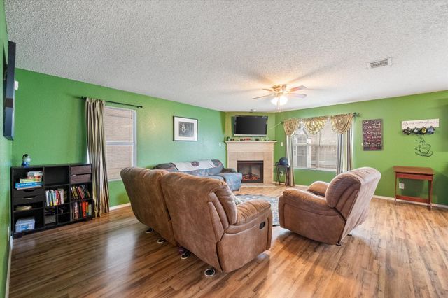 8133 Colbi Lane, Fort Worth, TX 76120