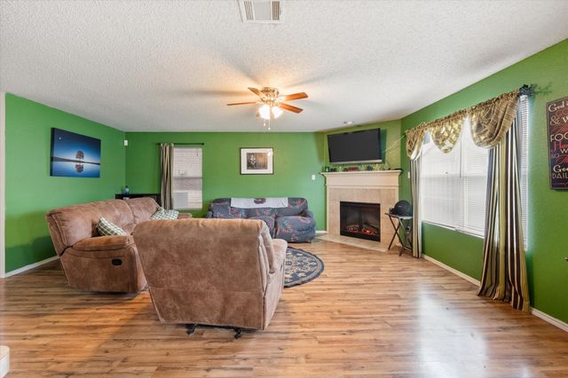 8133 Colbi Lane, Fort Worth, TX 76120