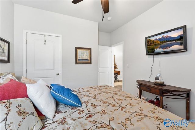 105 Branton Court, New Market, AL 35761