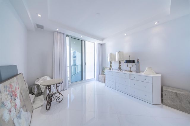 2700 N Ocean Drive 2503a, Riviera Beach, FL 33404