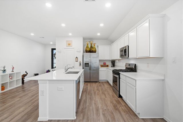 31535 Beacon Cove Trail, Fulshear, TX 77441