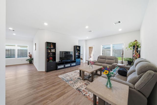 31535 Beacon Cove Trail, Fulshear, TX 77441