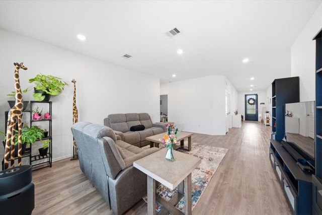 31535 Beacon Cove Trail, Fulshear, TX 77441