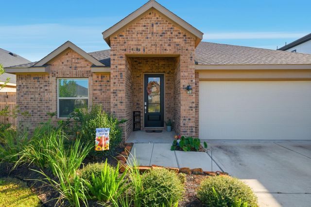 31535 Beacon Cove Trail, Fulshear, TX 77441