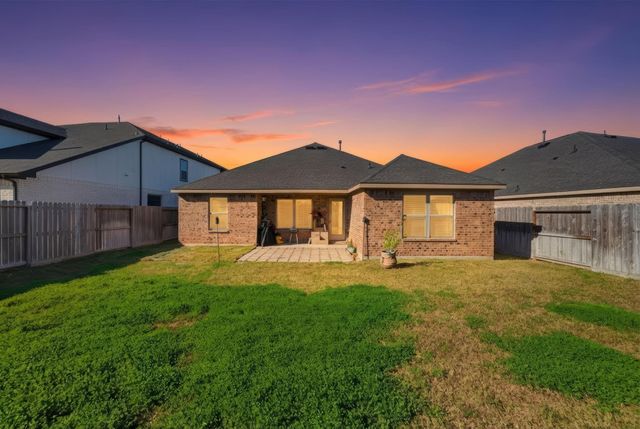 31535 Beacon Cove Trail, Fulshear, TX 77441