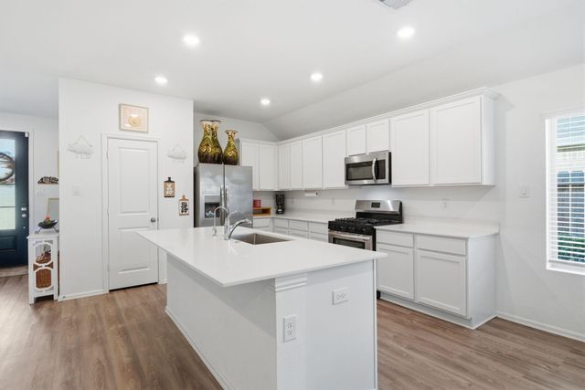 31535 Beacon Cove Trail, Fulshear, TX 77441