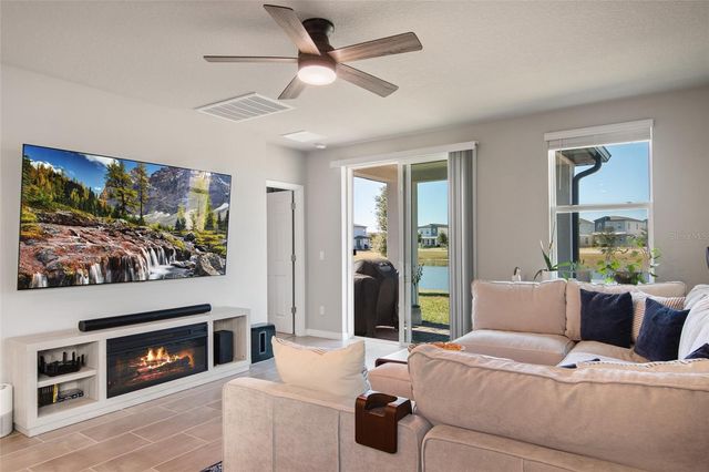 370 WHISTLING DUCK TRAIL, St Cloud, FL 34771