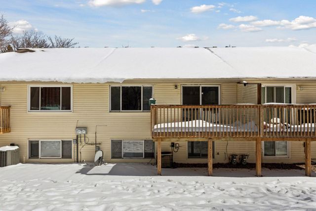 2053 Edgerton Street, Maplewood, MN 55117