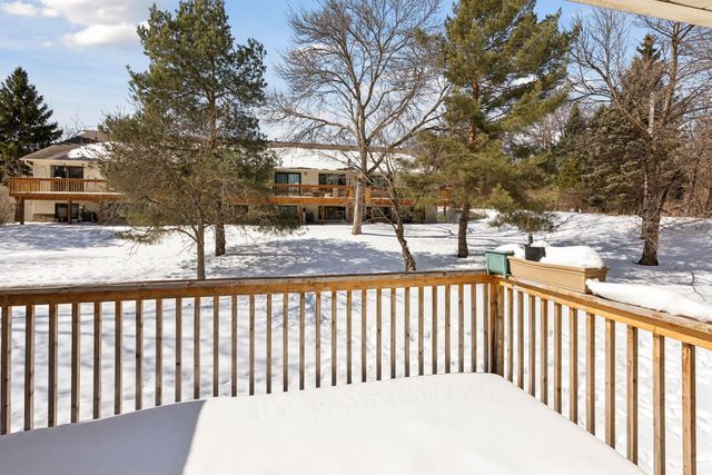 2053 Edgerton Street, Maplewood, MN 55117