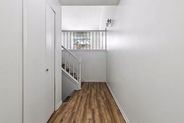 2053 Edgerton Street, Maplewood, MN 55117