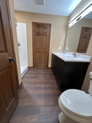 1560 Gray Fox Dr. NE, Owatonna, MN 55060