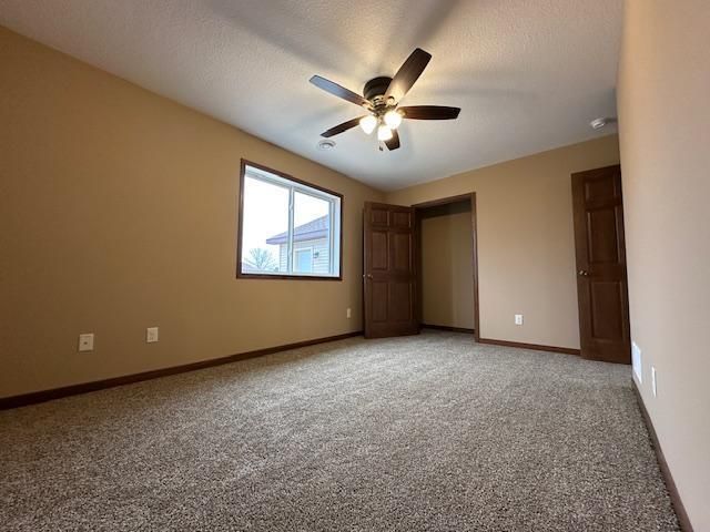 1560 Gray Fox Dr. NE, Owatonna, MN 55060