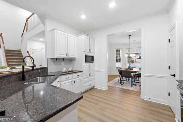 7160 Fawn Lake Drive, Alpharetta, GA 30005