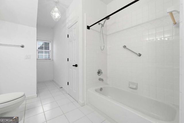 7160 Fawn Lake Drive, Alpharetta, GA 30005