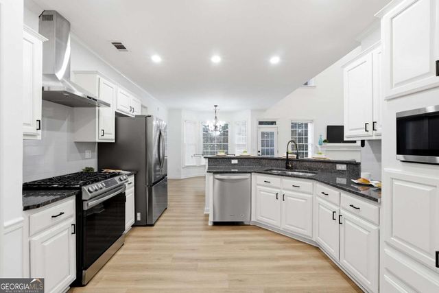 7160 Fawn Lake Drive, Alpharetta, GA 30005