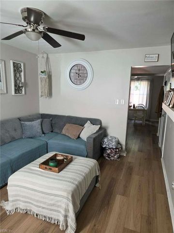 4642 Greenwood DR, Portsmouth, VA 23701