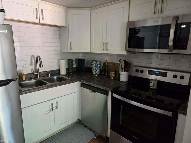 4642 Greenwood DR, Portsmouth, VA 23701