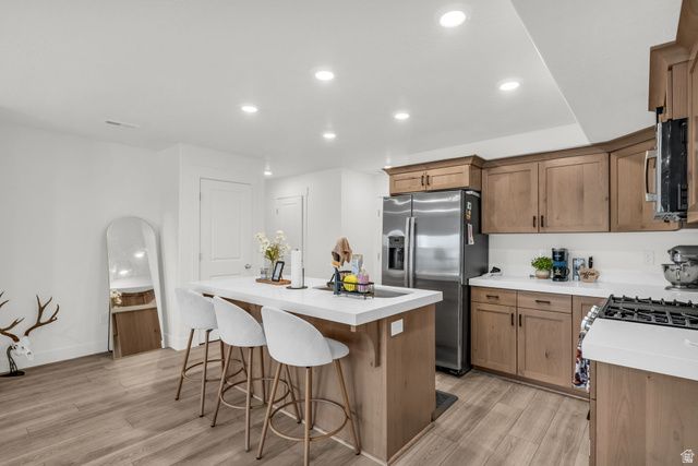 1402 N MEADOW LN, Spanish Fork, UT 84660